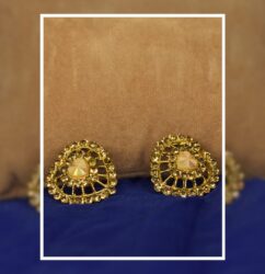 Elegant Heart-Shaped Golden Stud Earrings for Women – Sparkling Party & Daily Wear